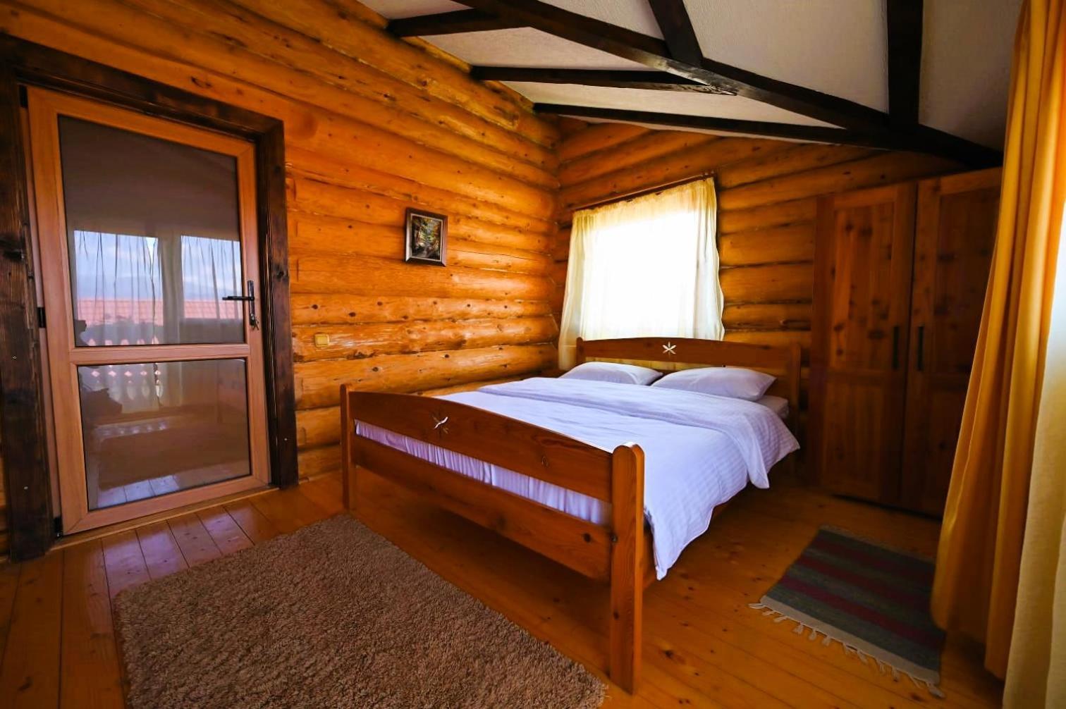 Casa De Lemn Villa Rîşnov Kültér fotó