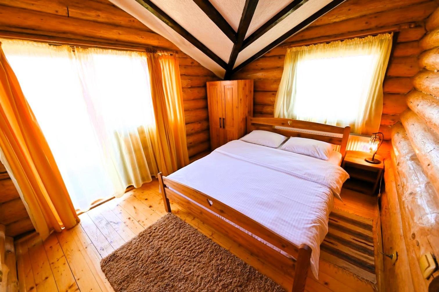 Casa De Lemn Villa Rîşnov Kültér fotó